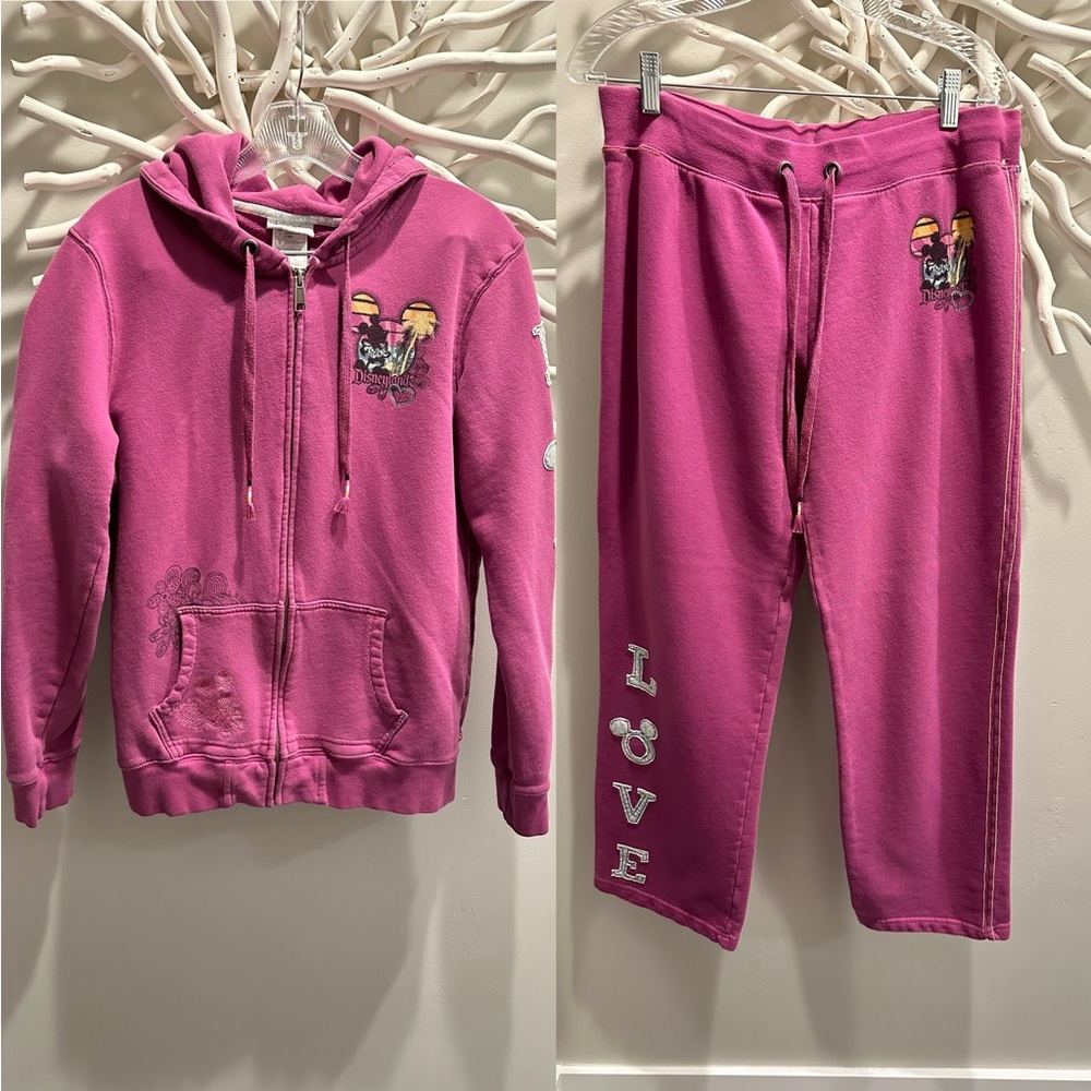 Disney Parks Women’s Purple Zip Hoodie/Pants Peace Love Est 1971-Size Large